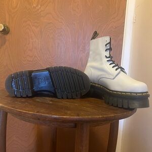 AUDRICK 8-EYE BOOT NAPPA LUX